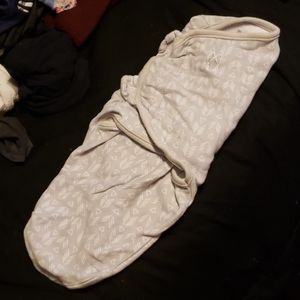 Baby swaddle